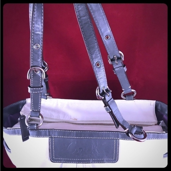 Coach Tote - Picture 7 of 7